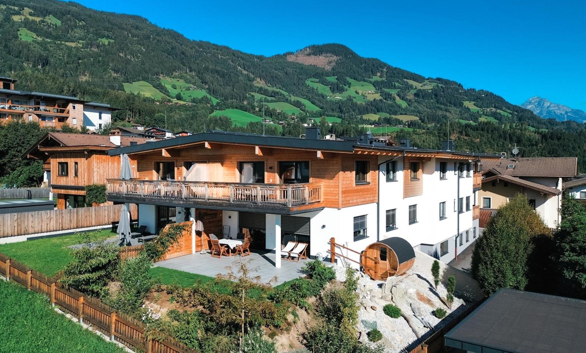Isanora - Garden & Private Whirlpool By Alpenluxus Appartements Fügen Exterior foto