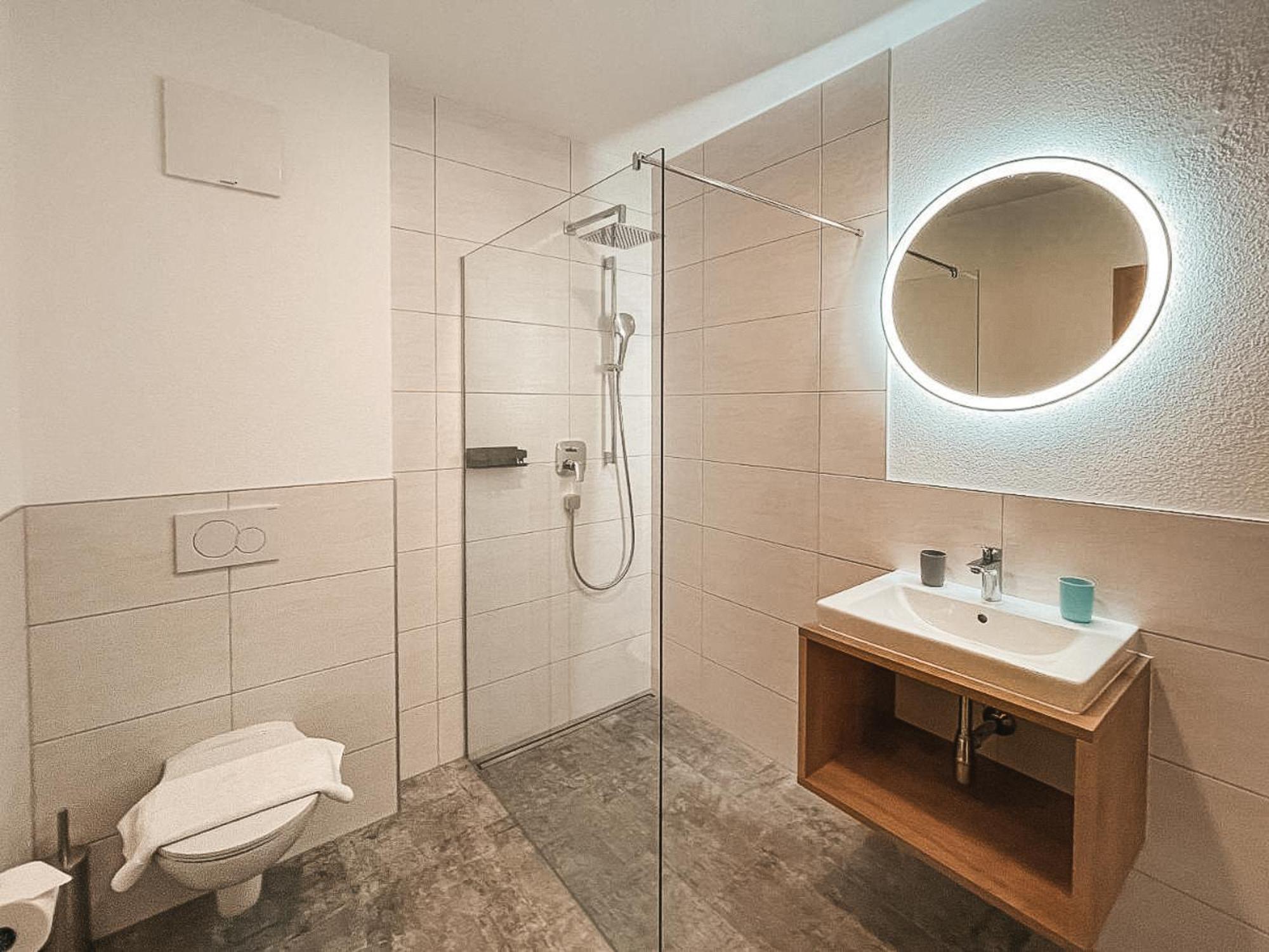 Isanora - Garden & Private Whirlpool By Alpenluxus Appartements Fügen Exterior foto